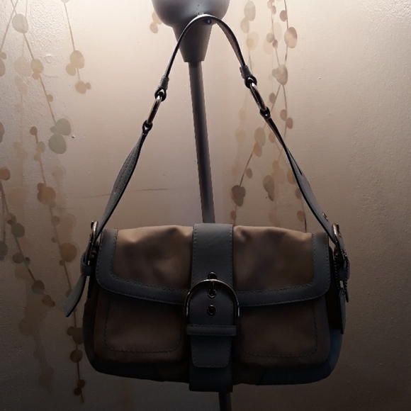 Coach Bag | Creed No. L043-1879 - Picture 1 of 8